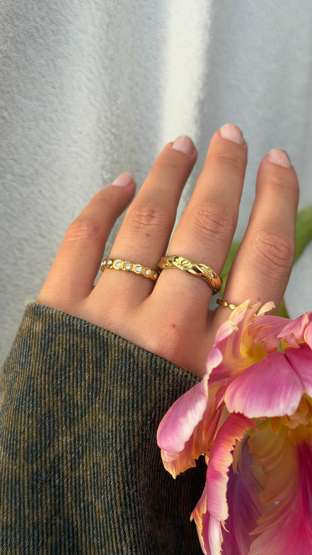 DAHLIA Ring