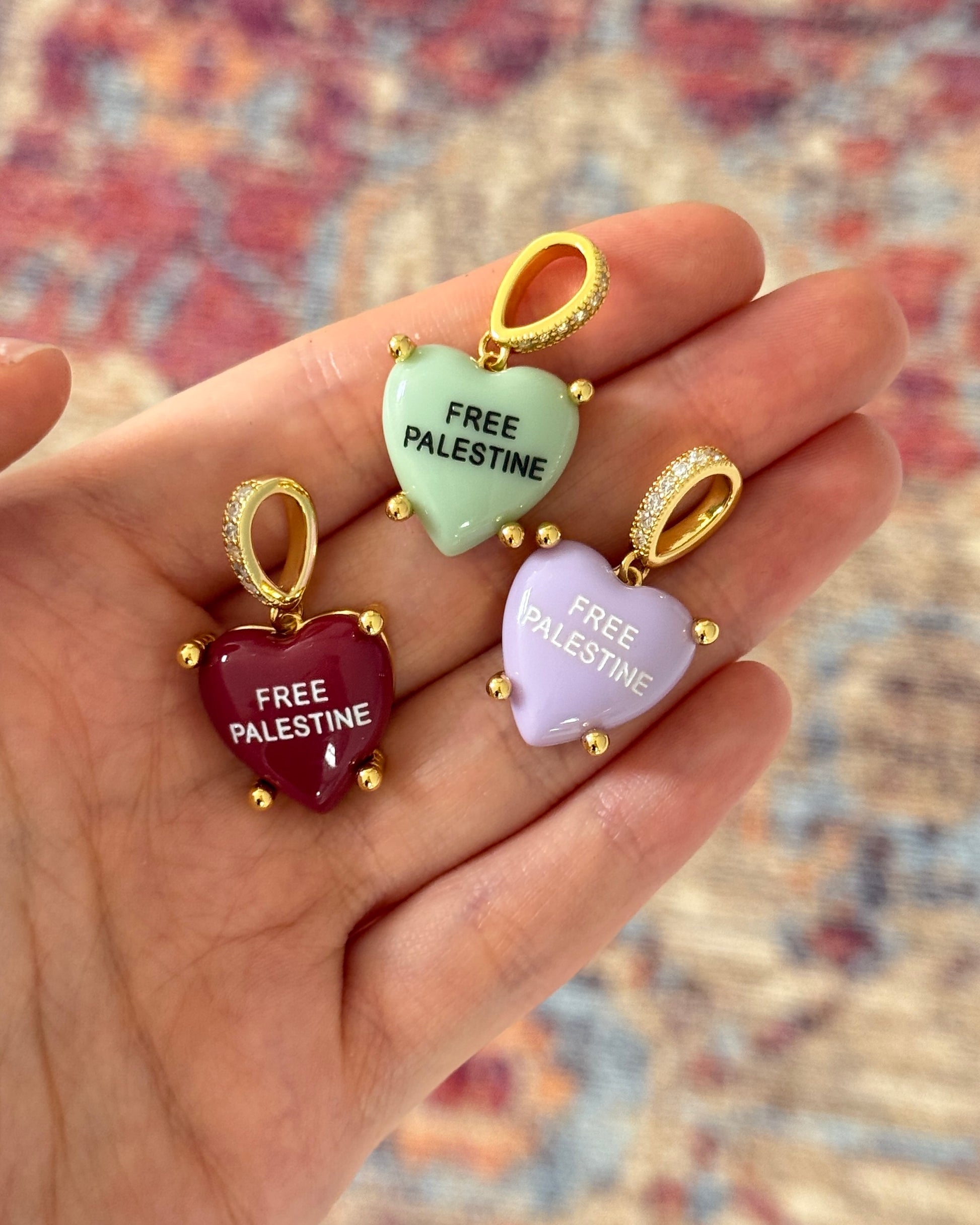 Free Palestine Charm - dunkelrot